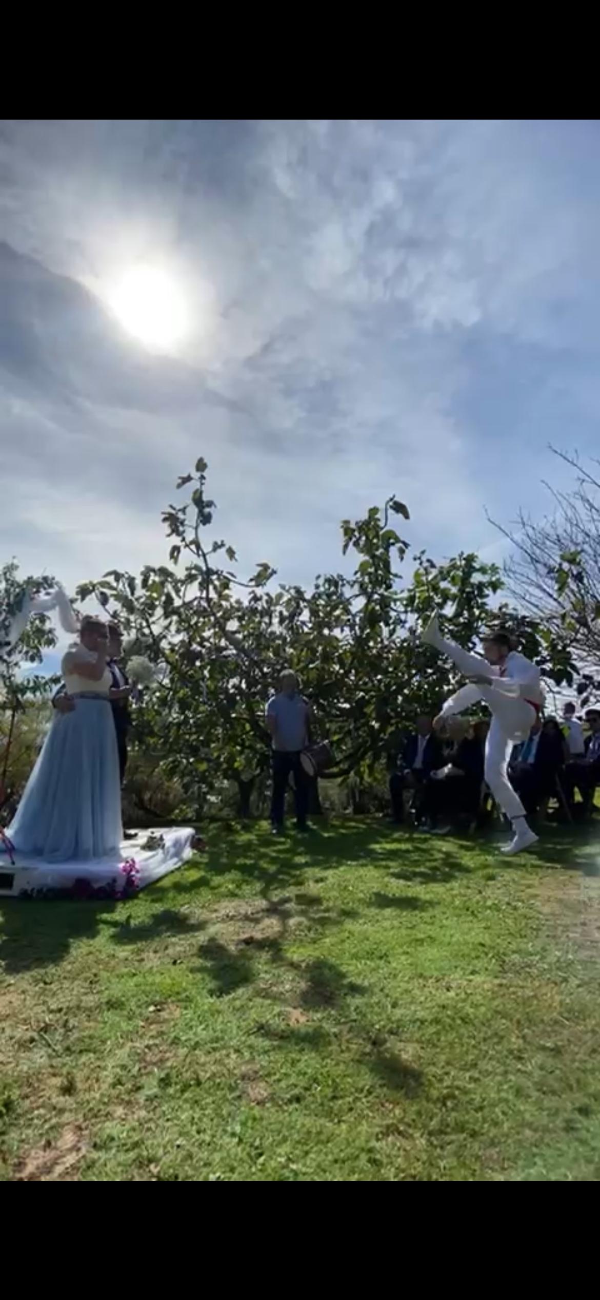 Aurresku en ceremonia de boda